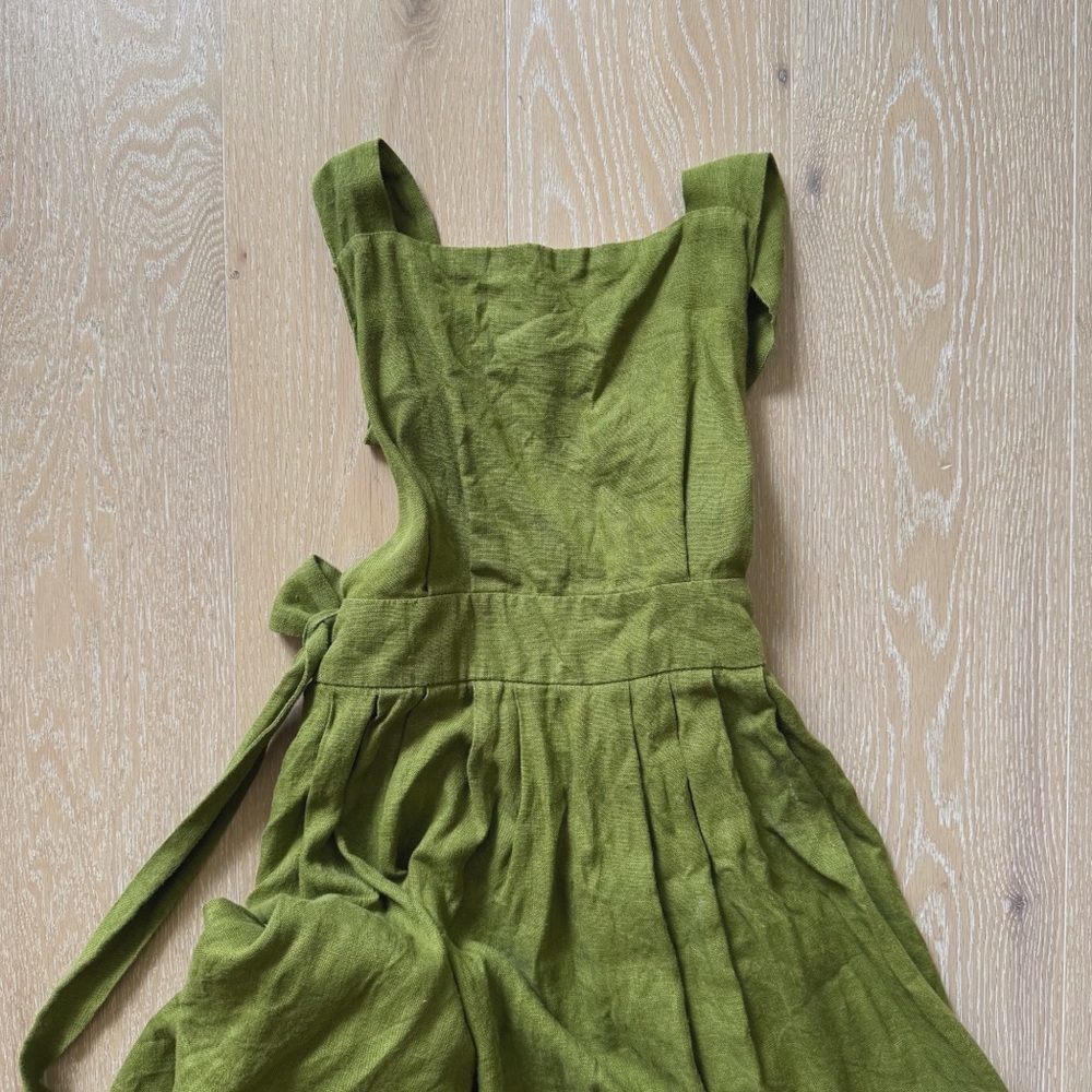 SOLD Linen pinafore dress - Moss